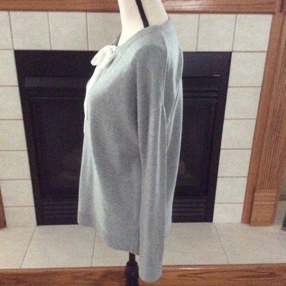 EUC Banana Republic Front Tie Sweater, Sz S - Picture 3 of 10